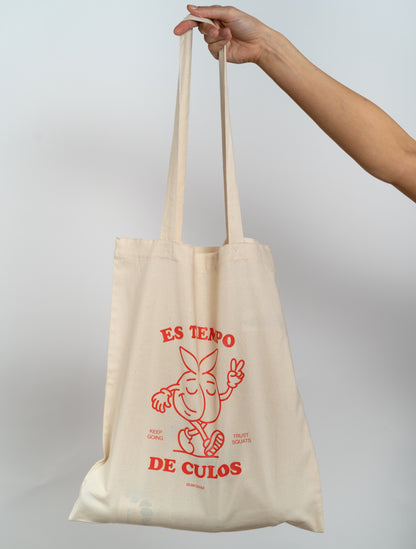 Modelo con tote bag original para gymrats, regalos para gimnasio, entrenamiento de glúteos